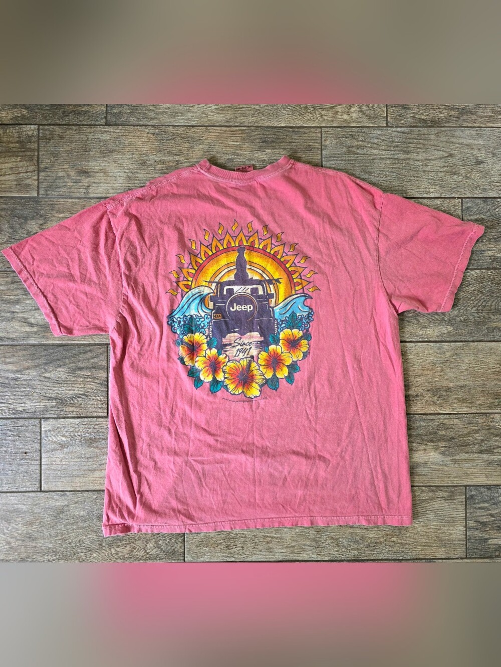Comfort Colors Jeep Pink Tee Yellow Sun Blue Wave Graphic Mend 2XL XXL
